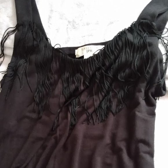 Black tank top with tassle detailing - Picture 6 of 7